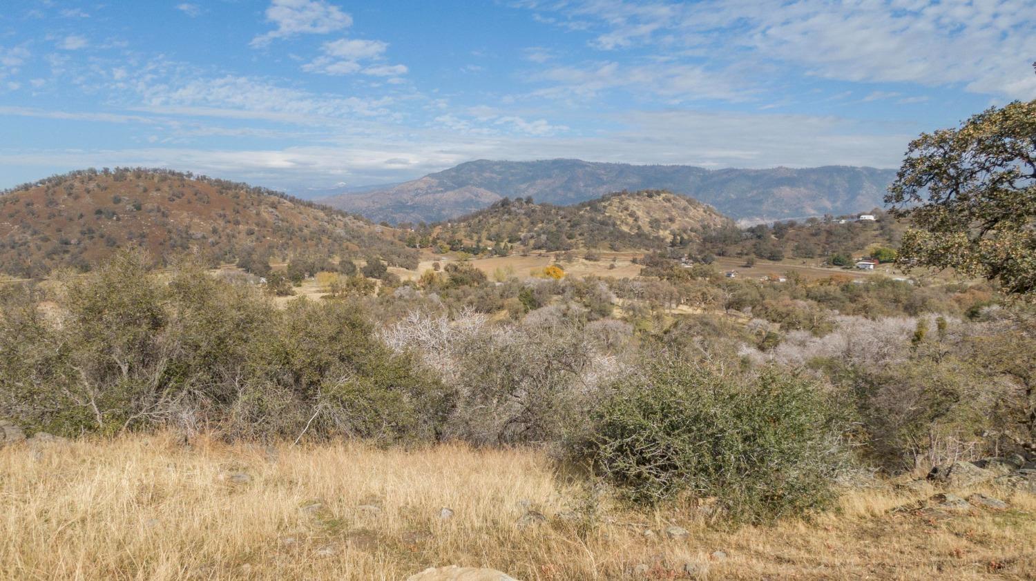 0 0 Cardinal, Yokuts Valley, CA 93675