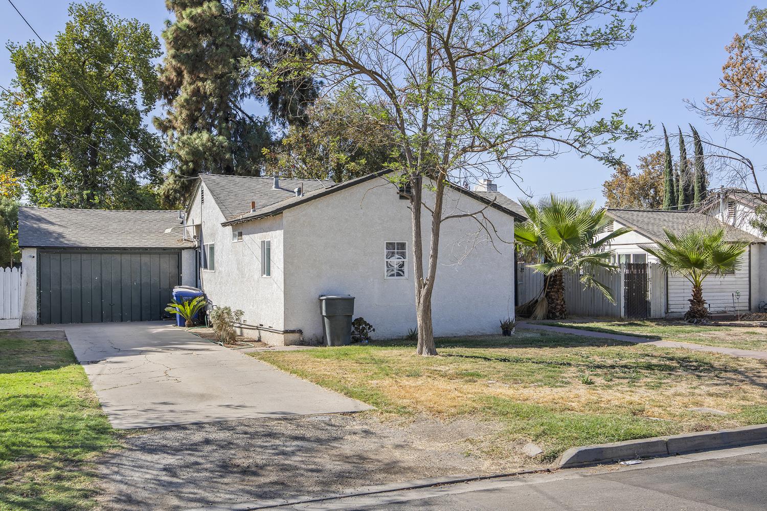 515 Neville, Hanford, CA 93230