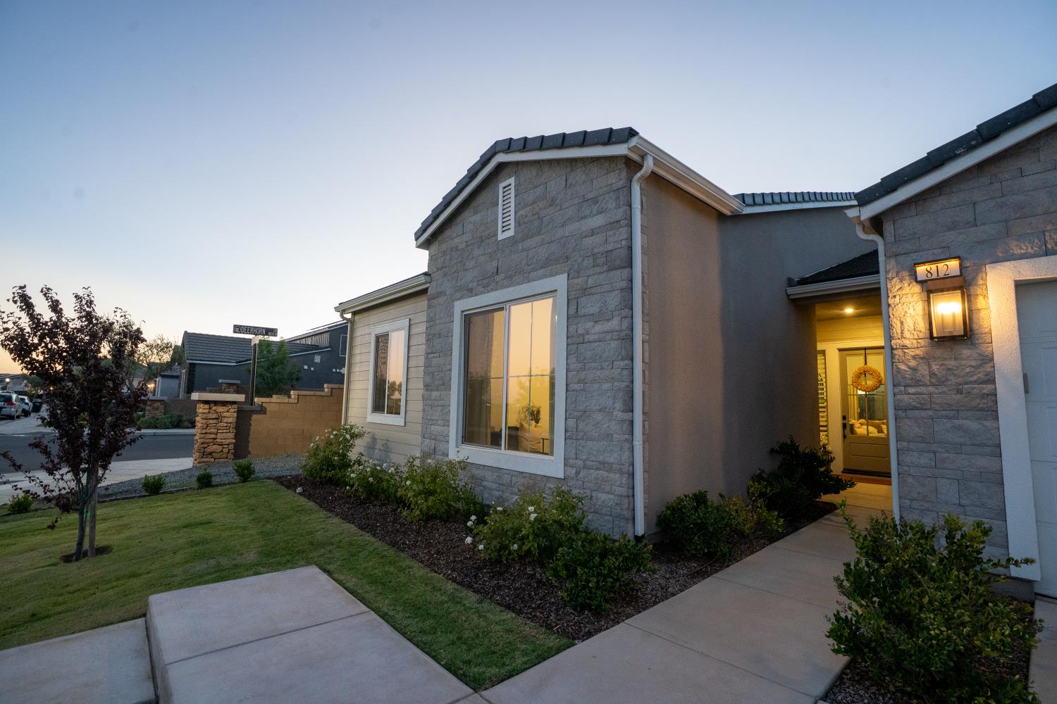 812 Traverse Dr S, Madera, CA 93636