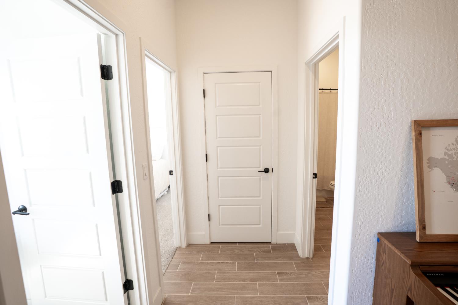 812 Traverse Dr S, Madera, CA 93636