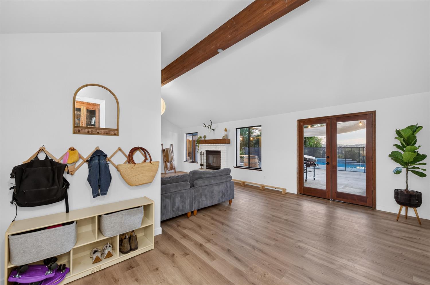 14408 Buggy Whip Ln, Prather, CA 93651