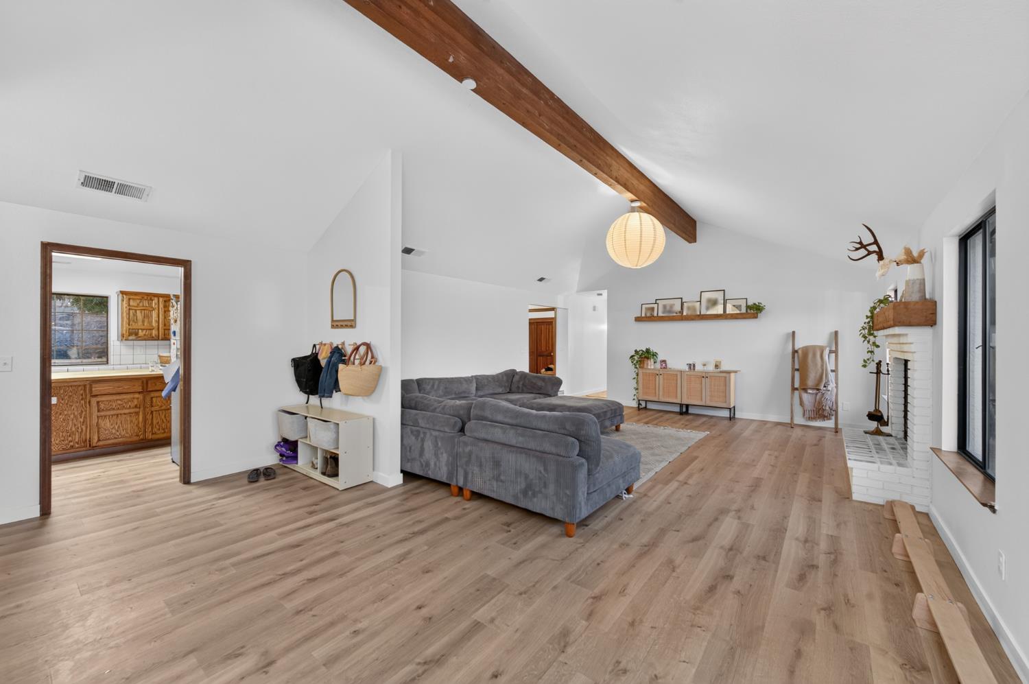 14408 Buggy Whip Ln, Prather, CA 93651