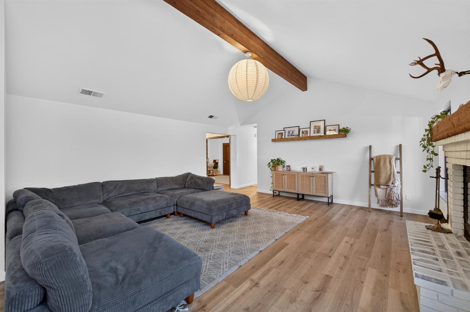 14408 Buggy Whip Ln, Prather, CA 93651