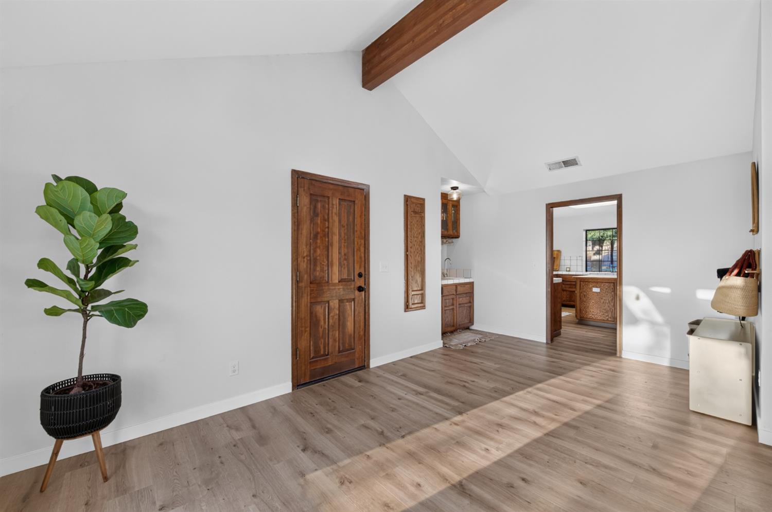 14408 Buggy Whip Ln, Prather, CA 93651