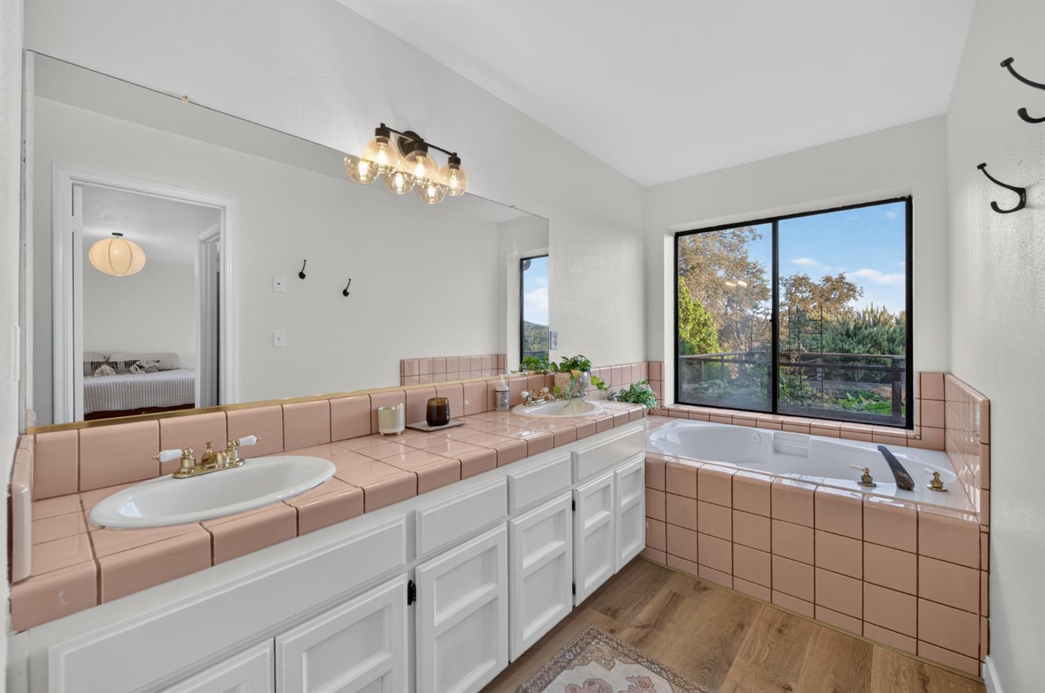 14408 Buggy Whip Ln, Prather, CA 93651