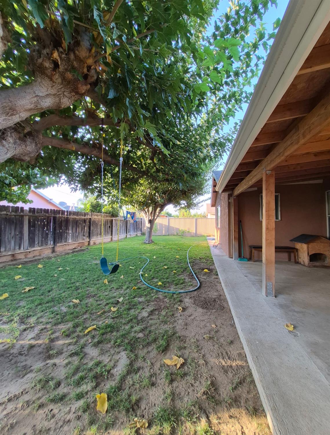 1309 N Fisher Ave, Reedley, CA 93654