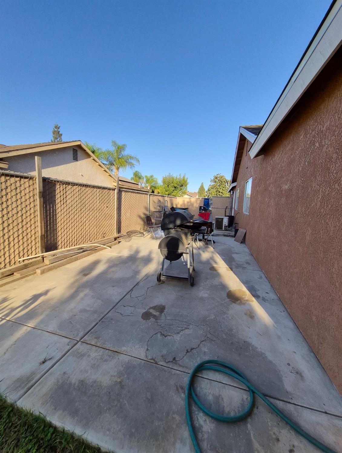 1309 N Fisher Ave, Reedley, CA 93654