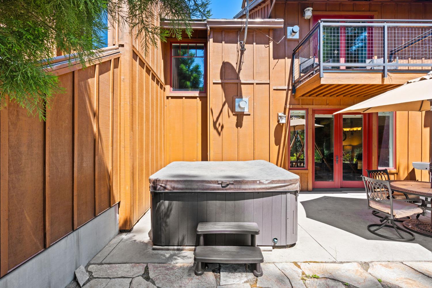 42158 Majestic Ln, Shaver Lake, CA 93664
