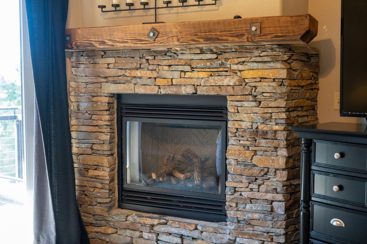 42158 Majestic Ln, Shaver Lake, CA 93664