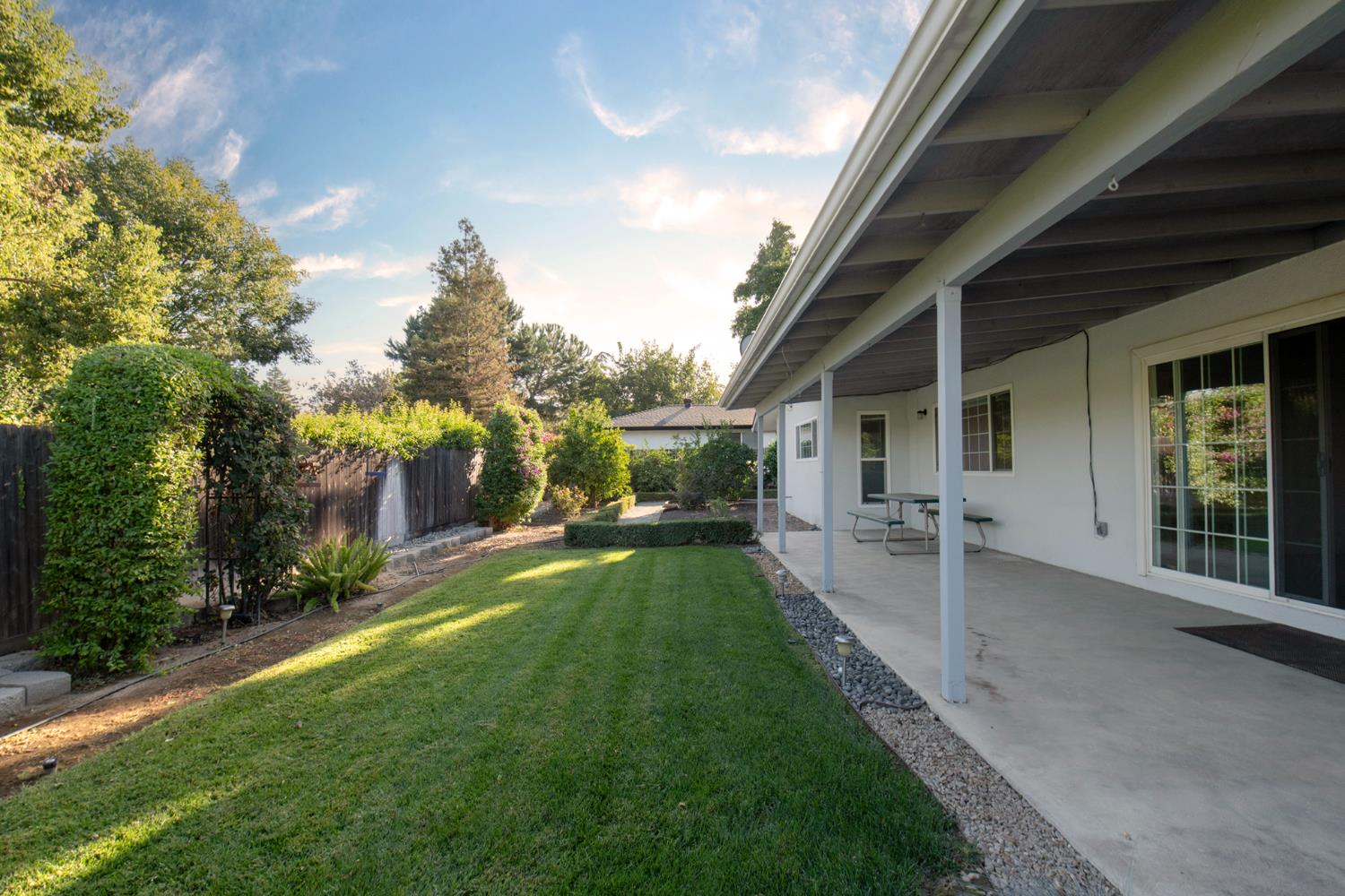 1248 W Mesa Ave, Fresno, CA 93711