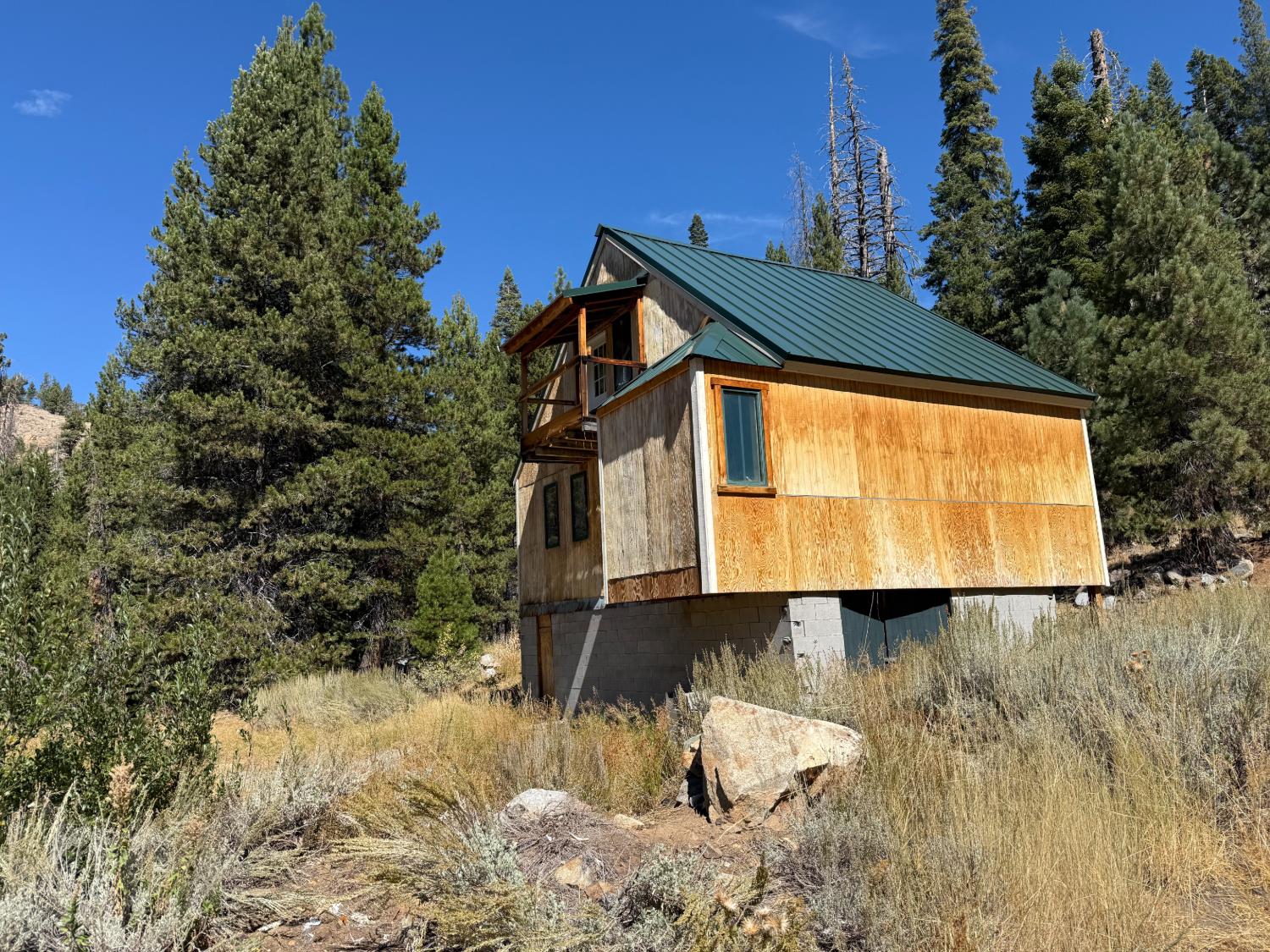 11 Strawberry, North Fork, CA 93643