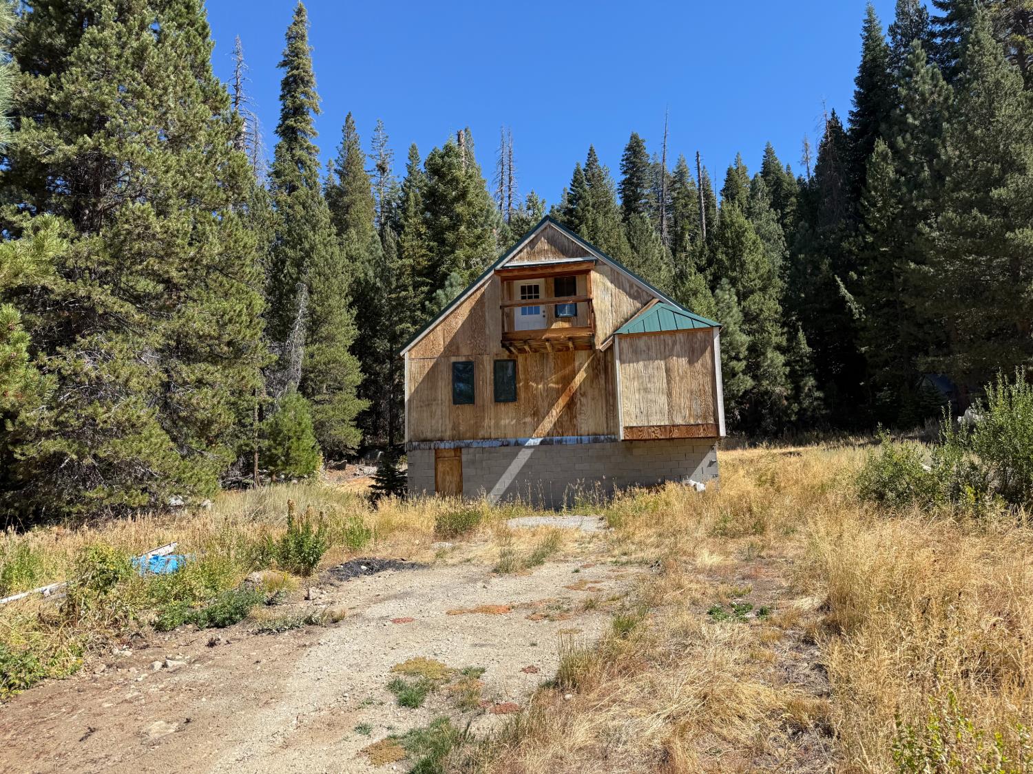 11 Strawberry, North Fork, CA 93643