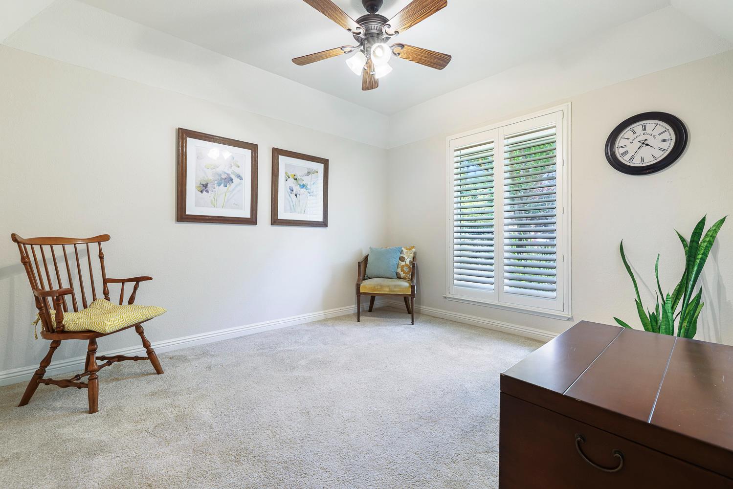 6270 N Tamera Ave, Fresno, CA 93711