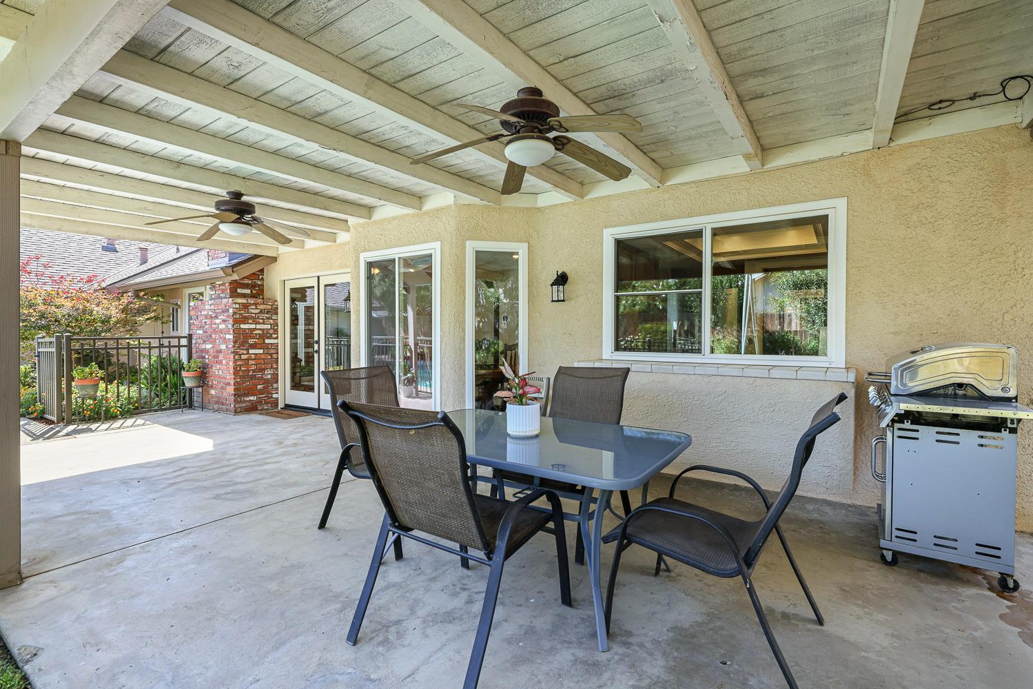 6270 N Tamera Ave, Fresno, CA 93711