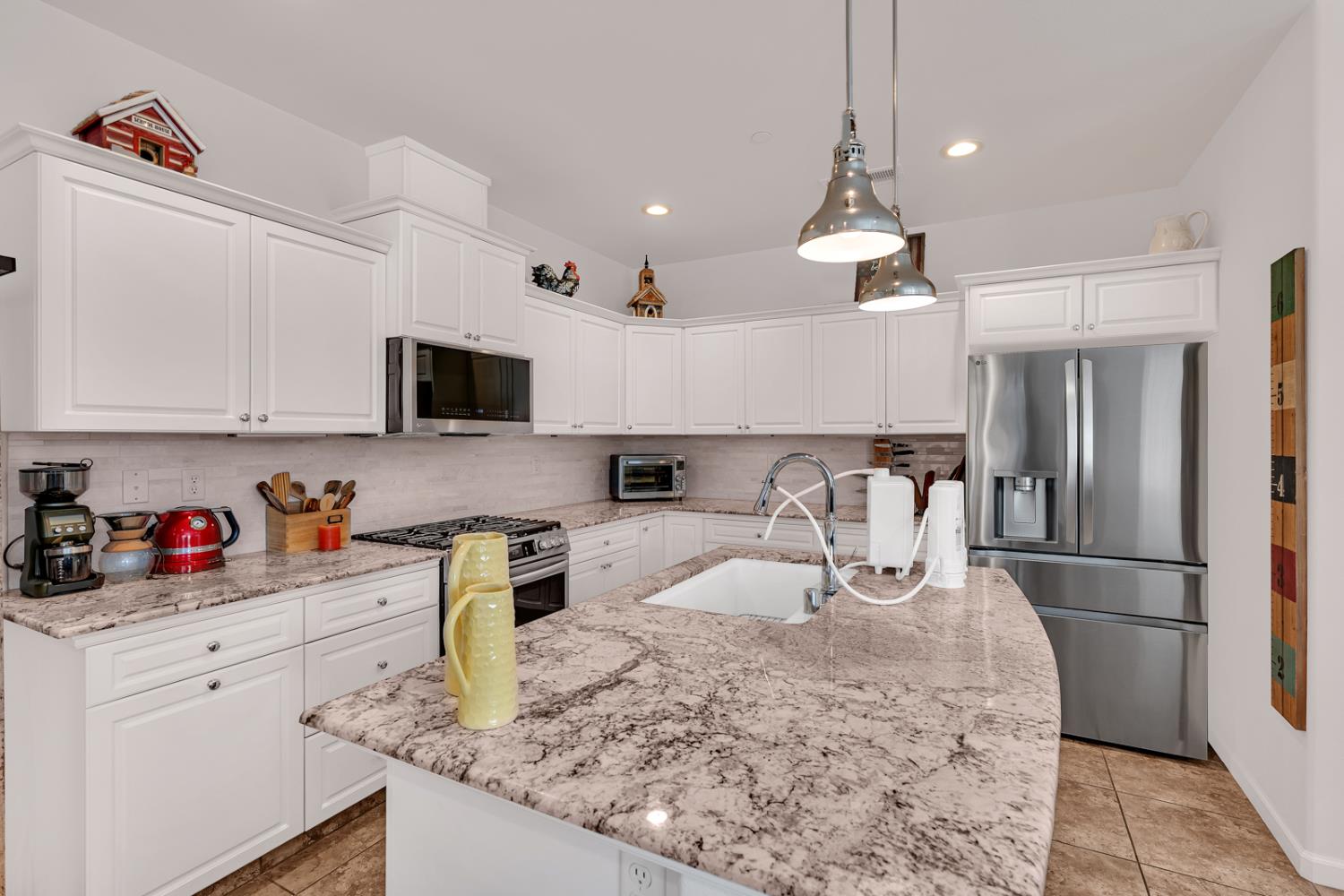 10857 N Knowlton Way, Fresno, CA 93730