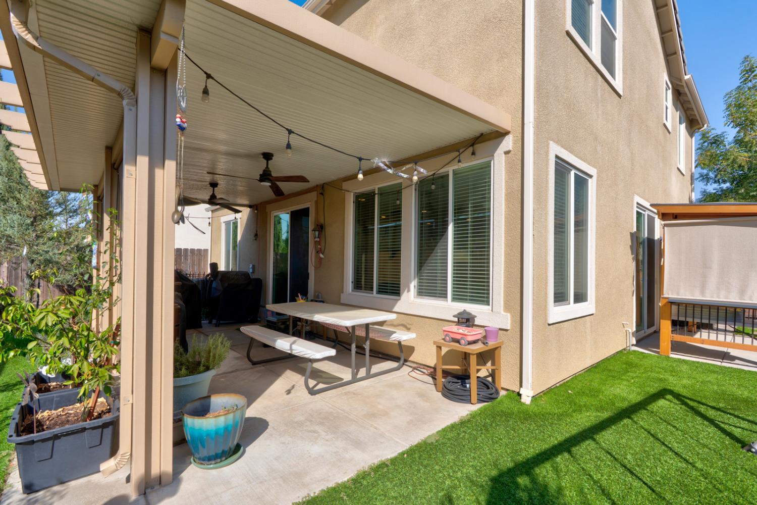 10857 N Knowlton Way, Fresno, CA 93730