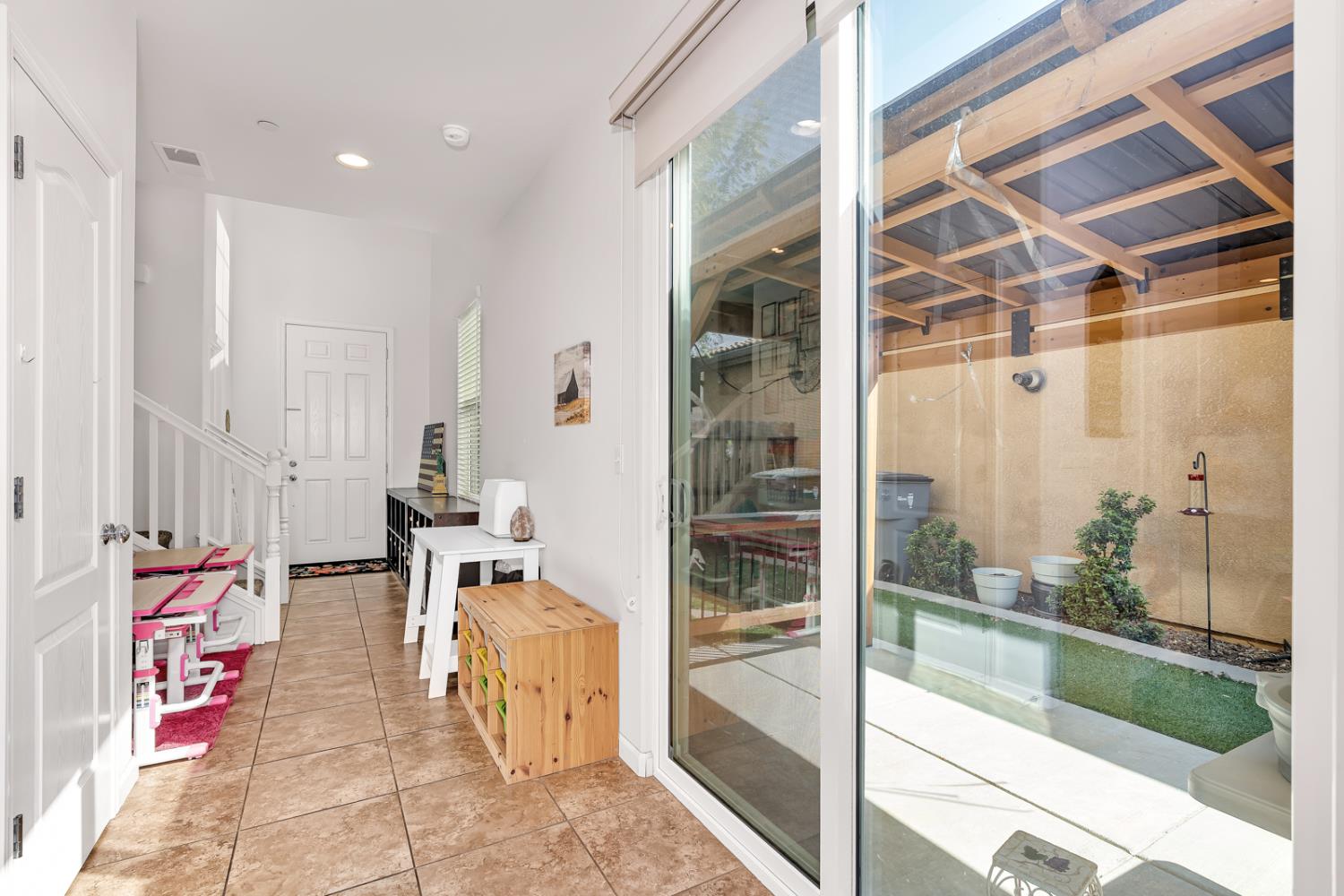 10857 N Knowlton Way, Fresno, CA 93730