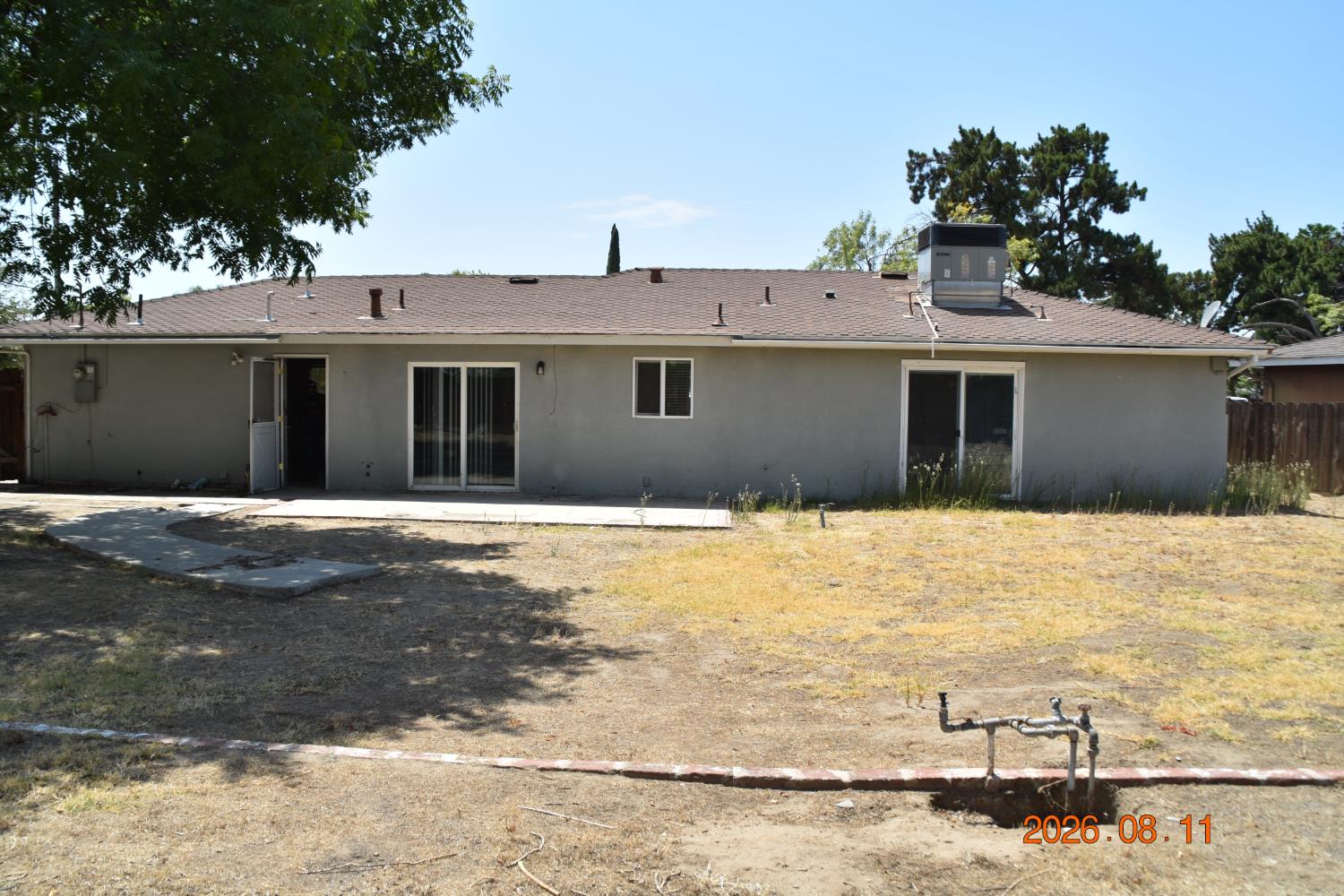 5731 E Bernadine Dr, Fresno, CA 93727