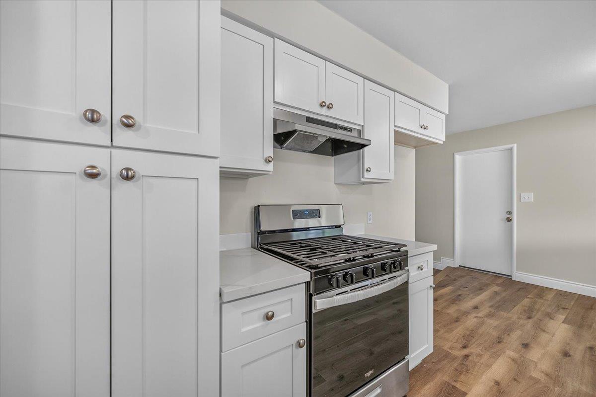 957 W Pico, Clovis, CA 93612