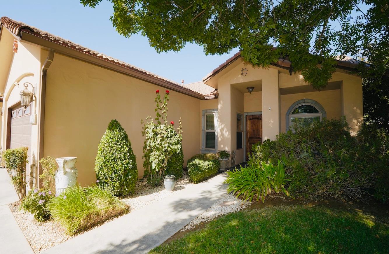 5445 N Salinas Ave, Fresno, CA 93722