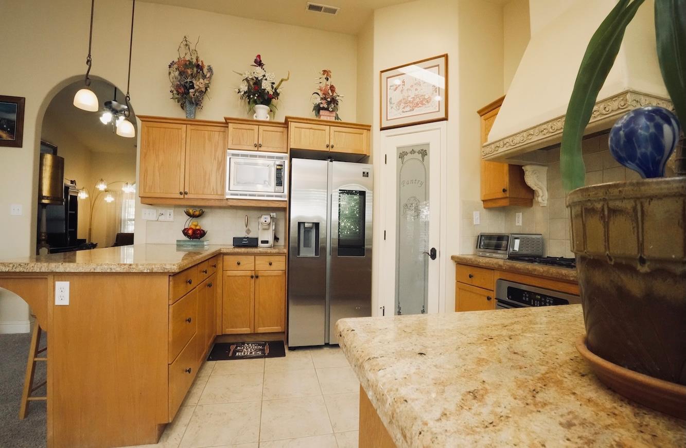 5445 N Salinas Ave, Fresno, CA 93722