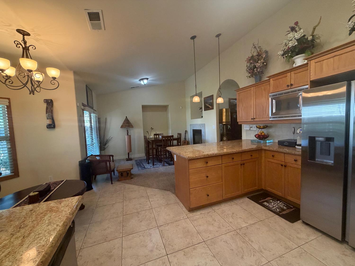 5445 N Salinas Ave, Fresno, CA 93722