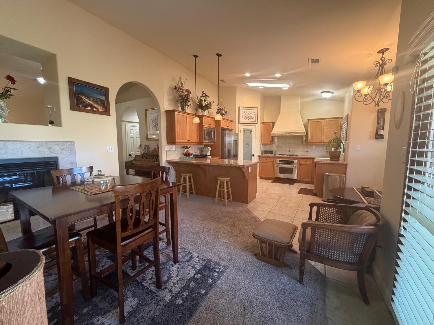 5445 N Salinas Ave, Fresno, CA 93722