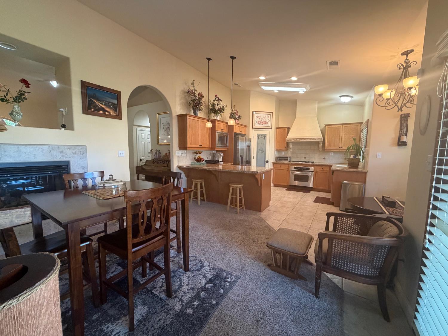 5445 N Salinas Ave, Fresno, CA 93722