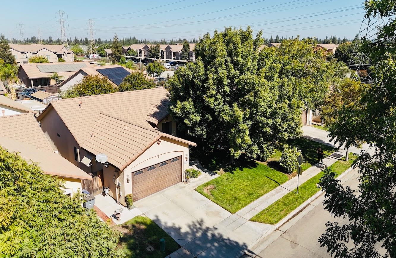 5445 N Salinas Ave, Fresno, CA 93722