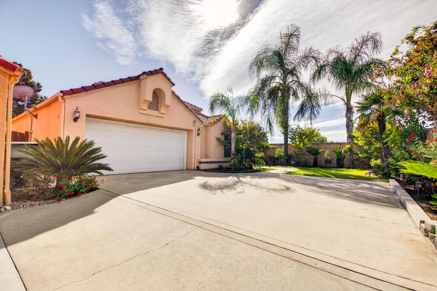 645 E Champlain #129, Fresno, CA 93730