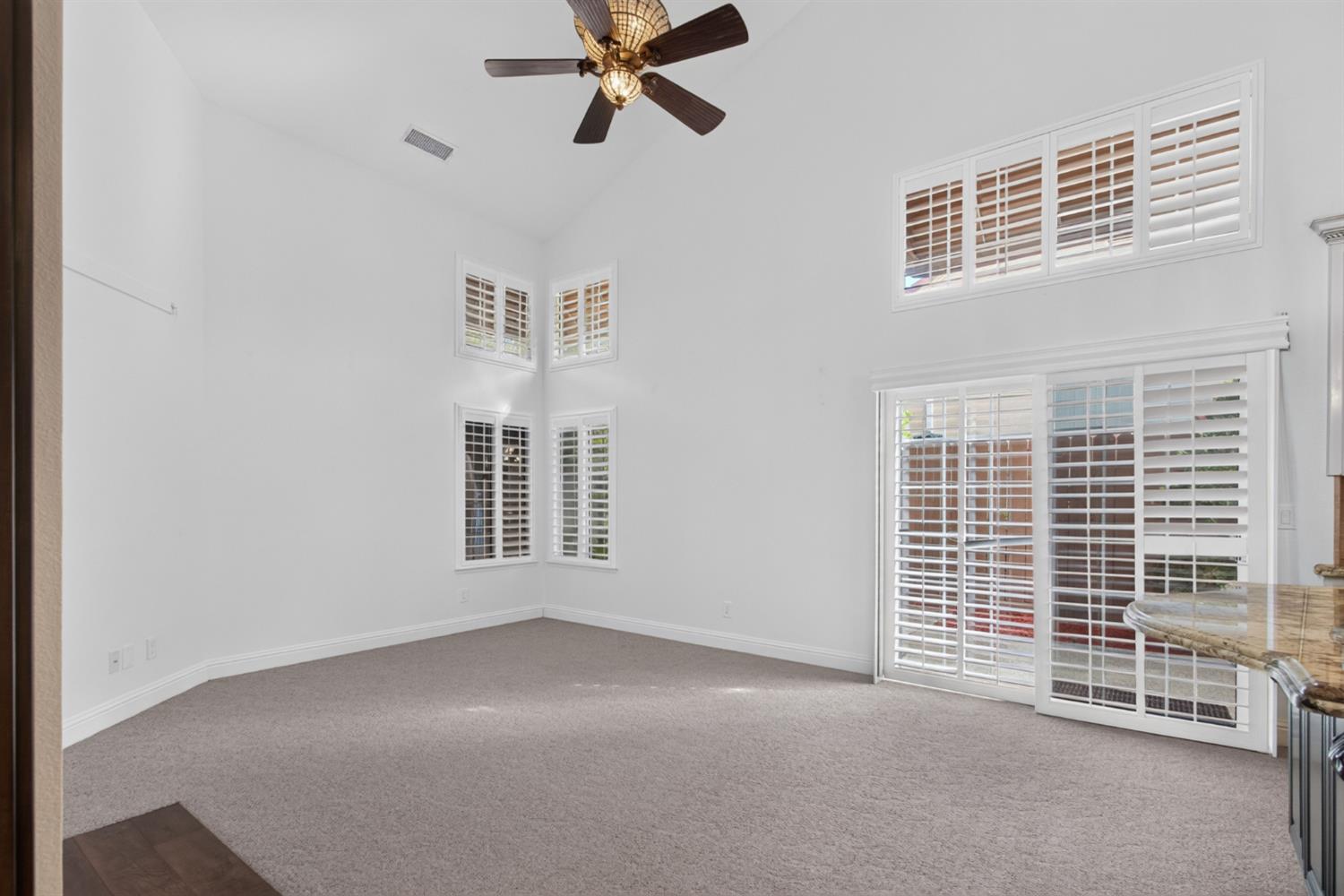 645 E Champlain #129, Fresno, CA 93730