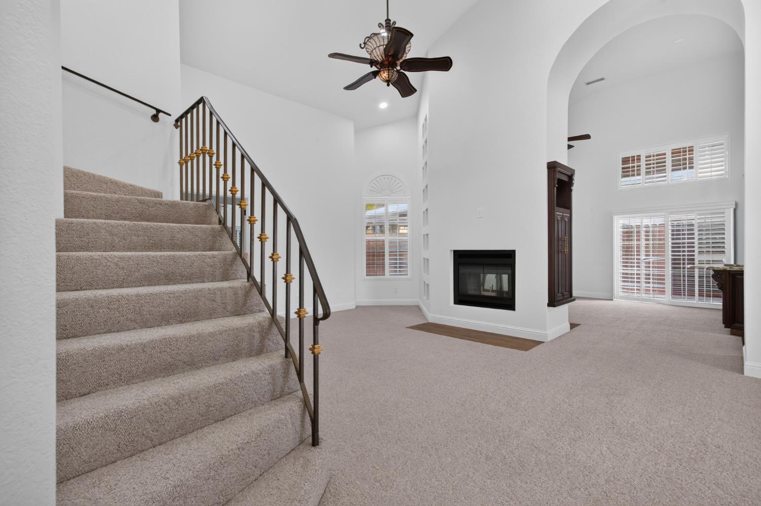 645 E Champlain #129, Fresno, CA 93730