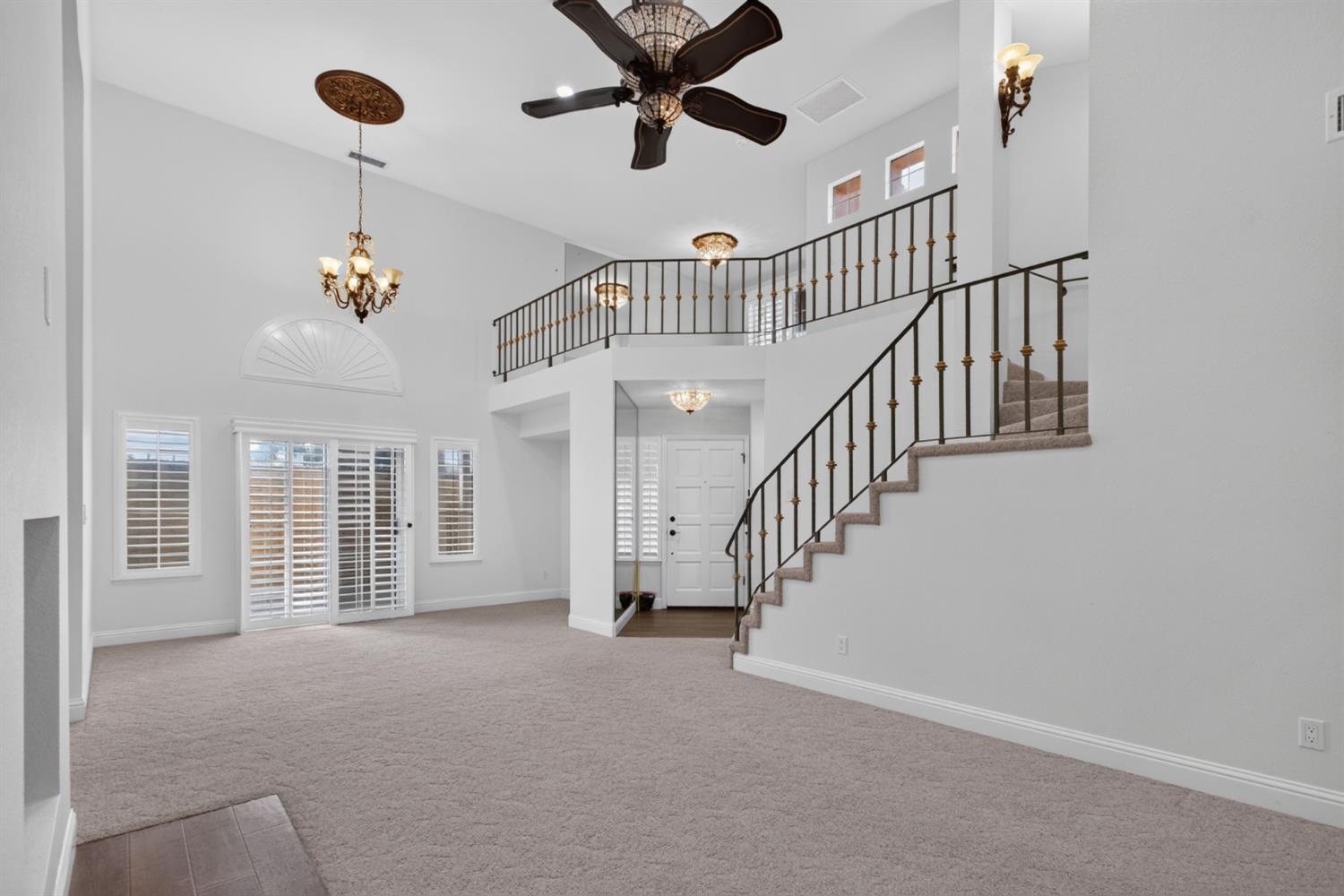 645 E Champlain #129, Fresno, CA 93730