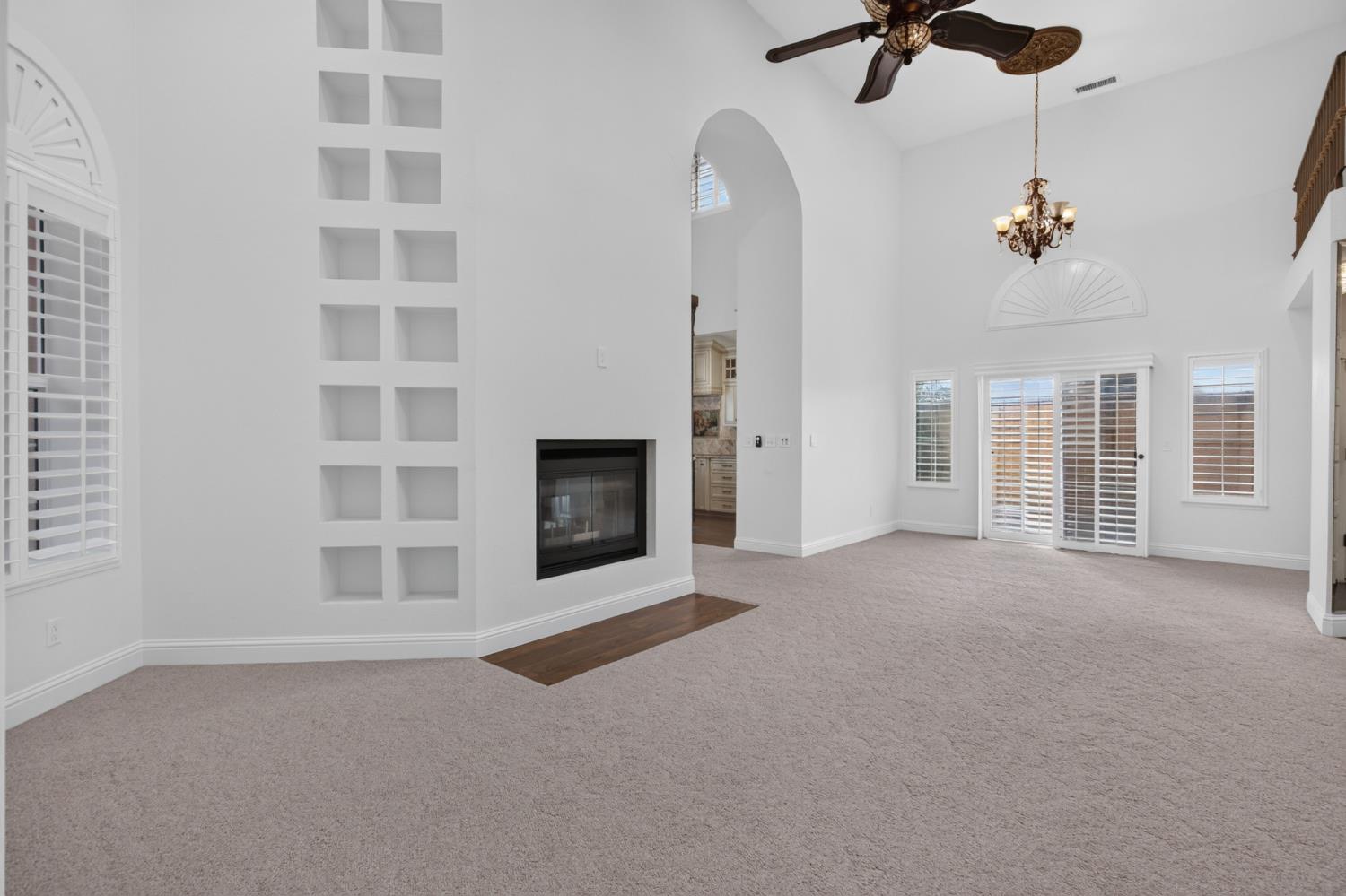 645 E Champlain #129, Fresno, CA 93730