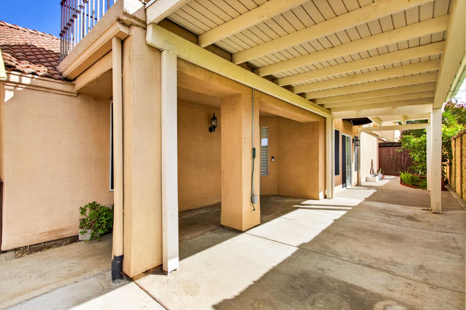 645 E Champlain #129, Fresno, CA 93730