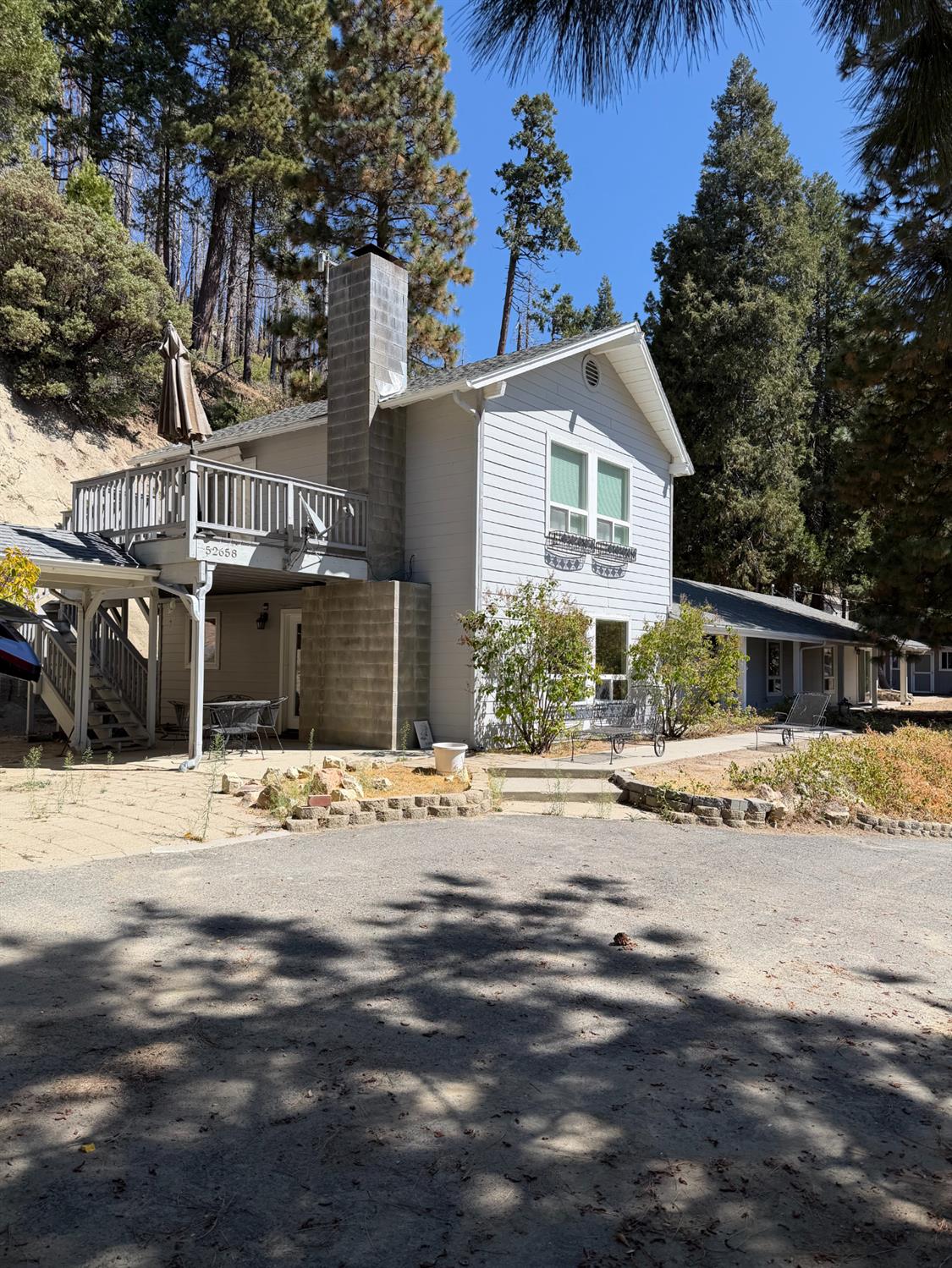 52658 Alpine Dr, Springville, CA 93265