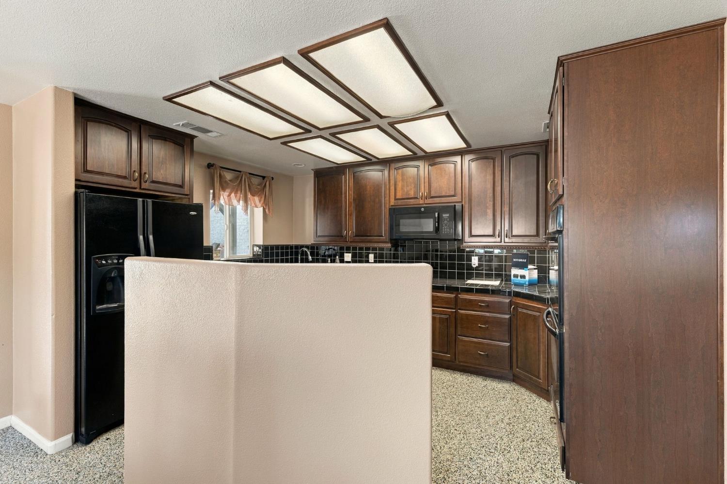 52658 Alpine Dr, Springville, CA 93265