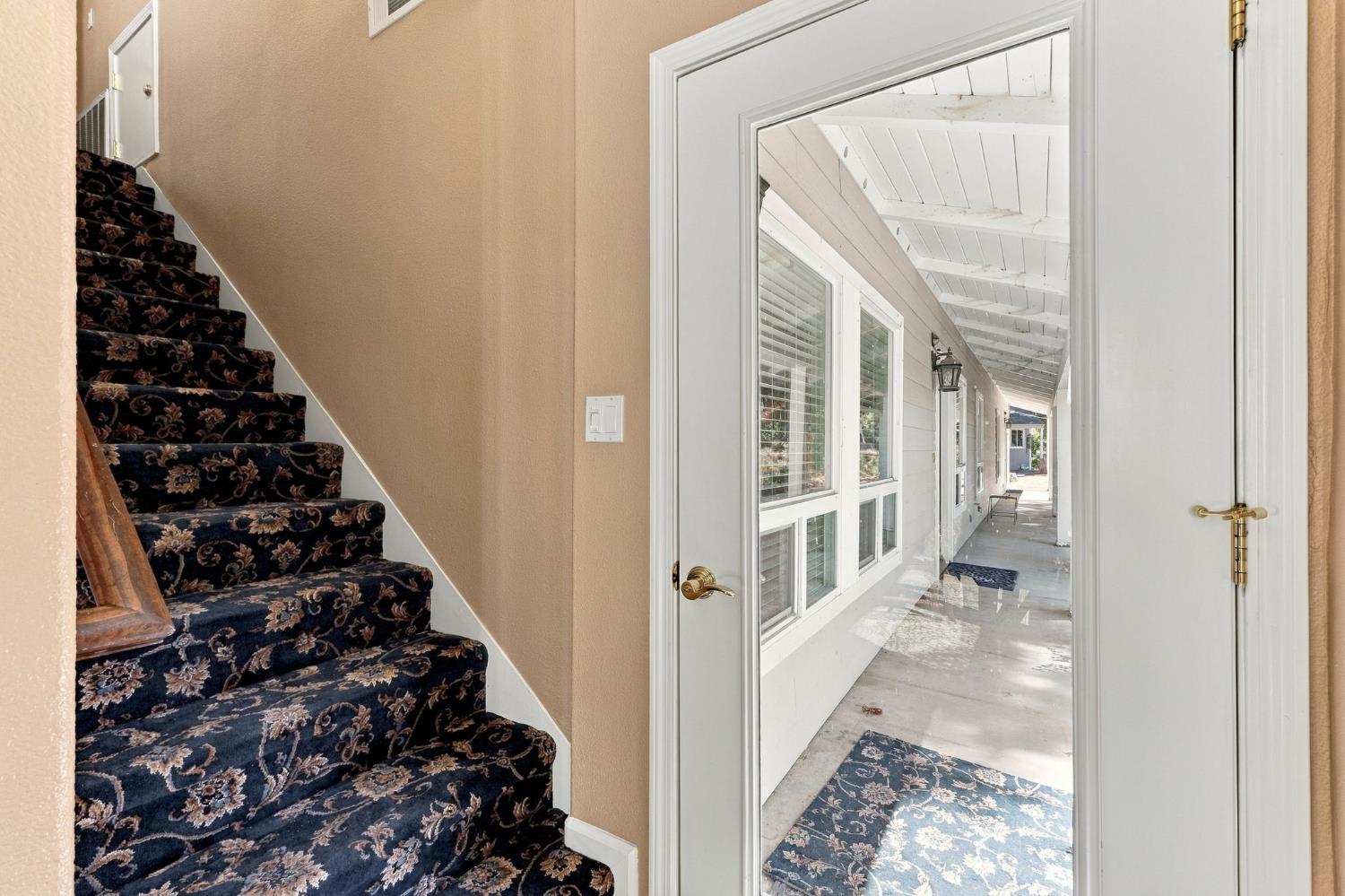 52658 Alpine Dr, Springville, CA 93265