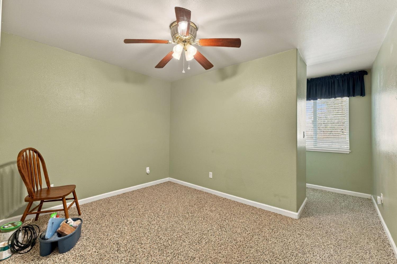 52658 Alpine Dr, Springville, CA 93265