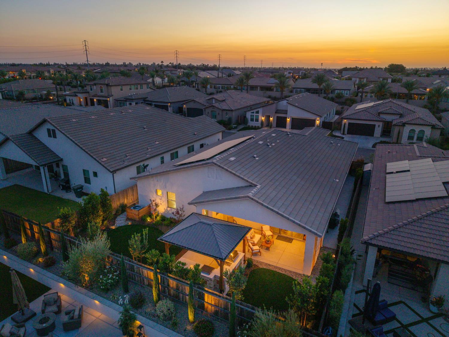 11114 N Via Rimini Dr, Fresno, CA 93730