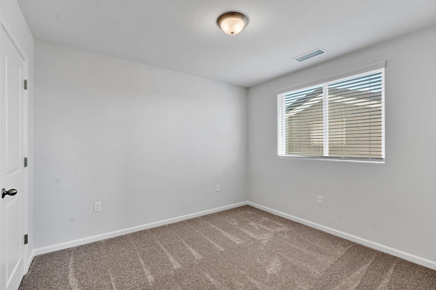 4159 Purvis Ave, Clovis, CA 93619
