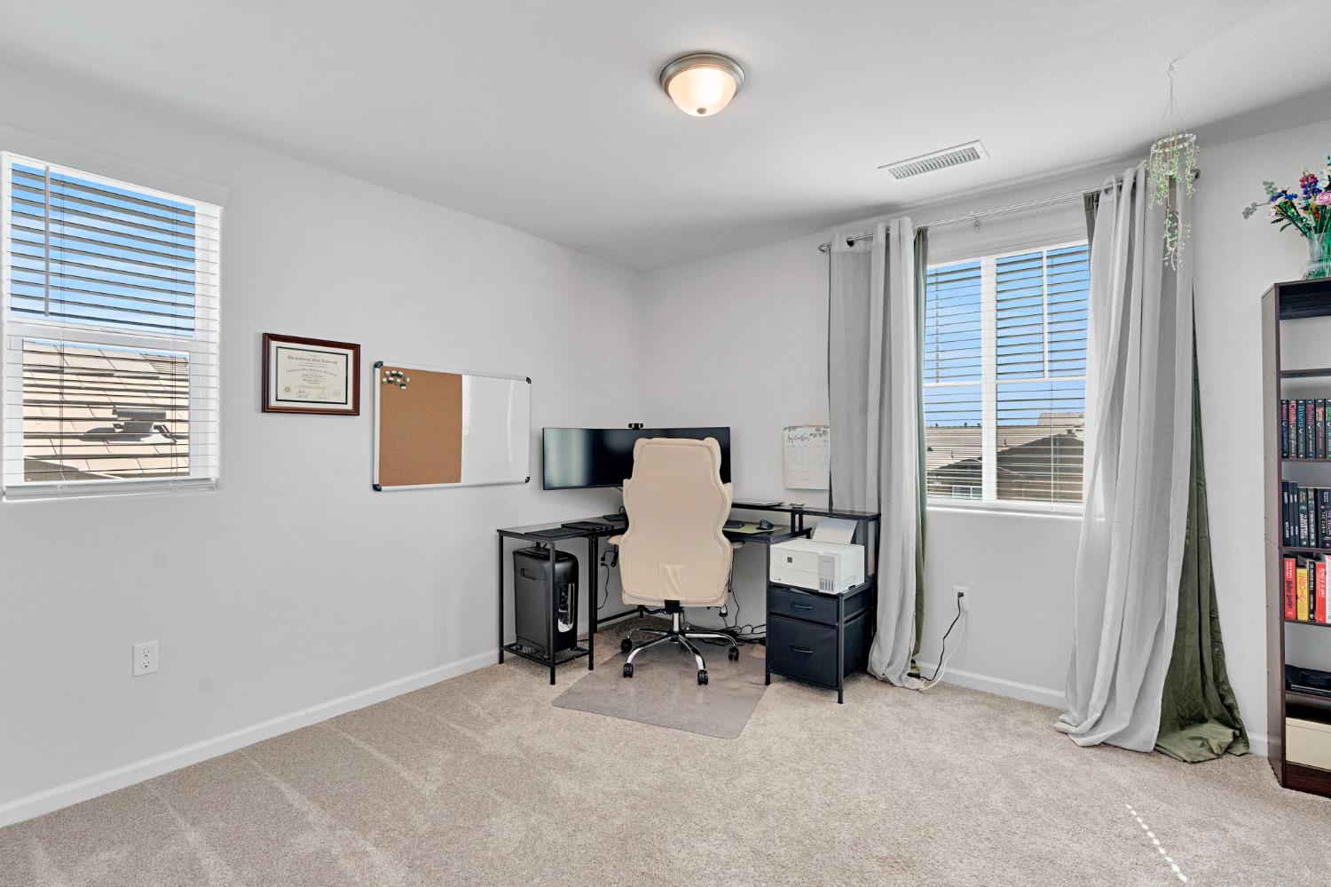 4159 Purvis Ave, Clovis, CA 93619