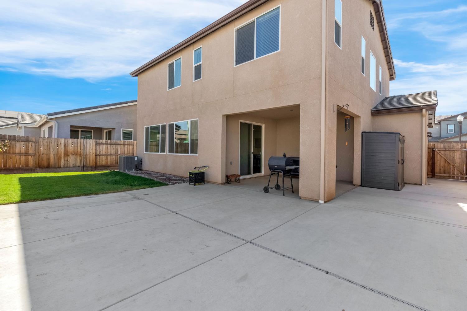 4159 Purvis Ave, Clovis, CA 93619