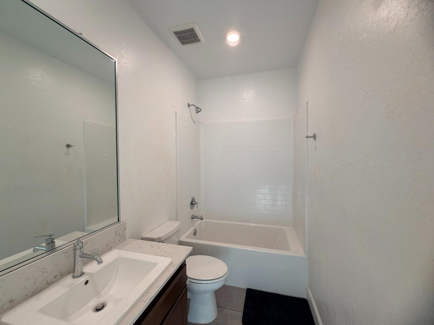 5101 N Annapolis Ave, Fresno, CA 93723