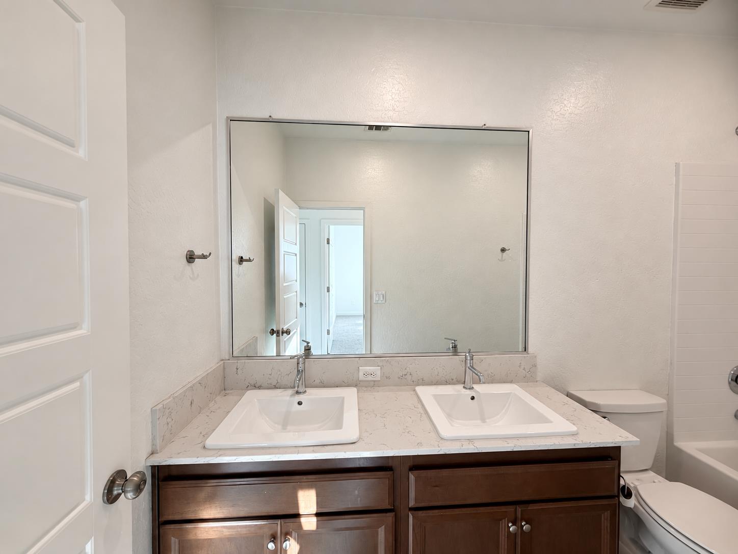 5101 N Annapolis Ave, Fresno, CA 93723