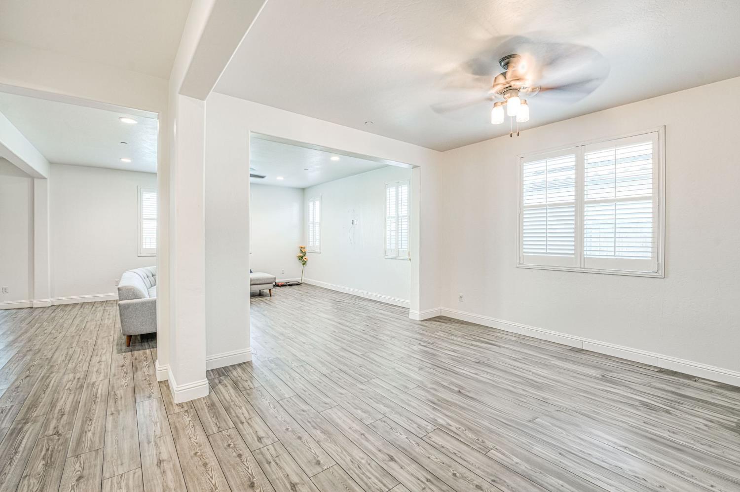 763 Howard St, Kingsburg, CA 93631