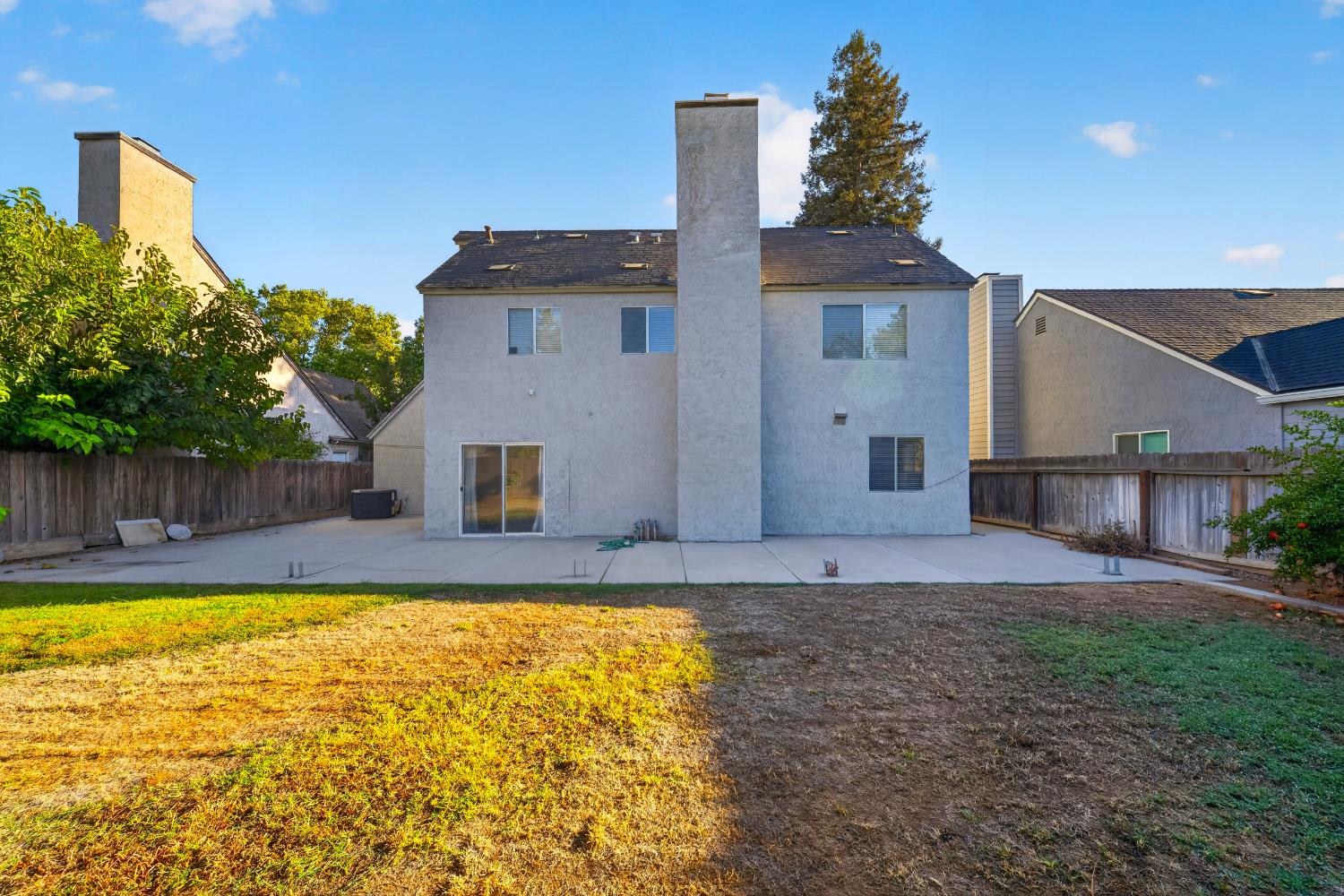 4129 W Regency Ave, Fresno, CA 93722