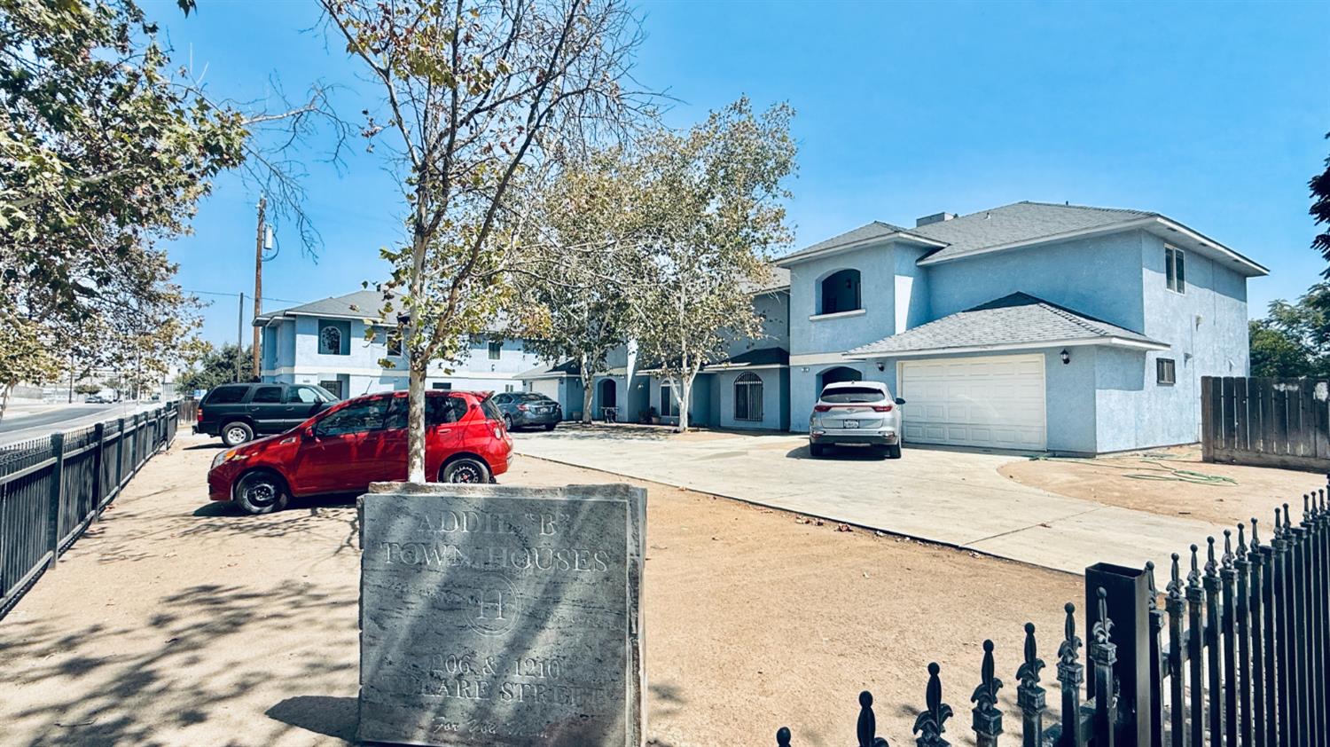 1206 Tulare, Fresno, CA 93706