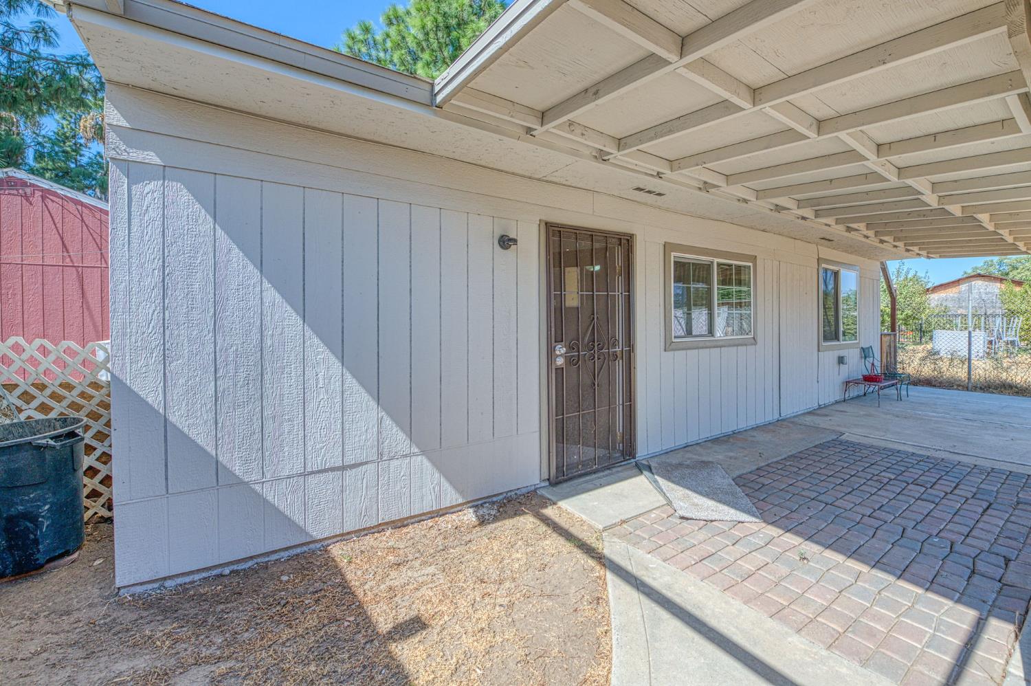 2146 W Dudley Ave, Fresno, CA 93728