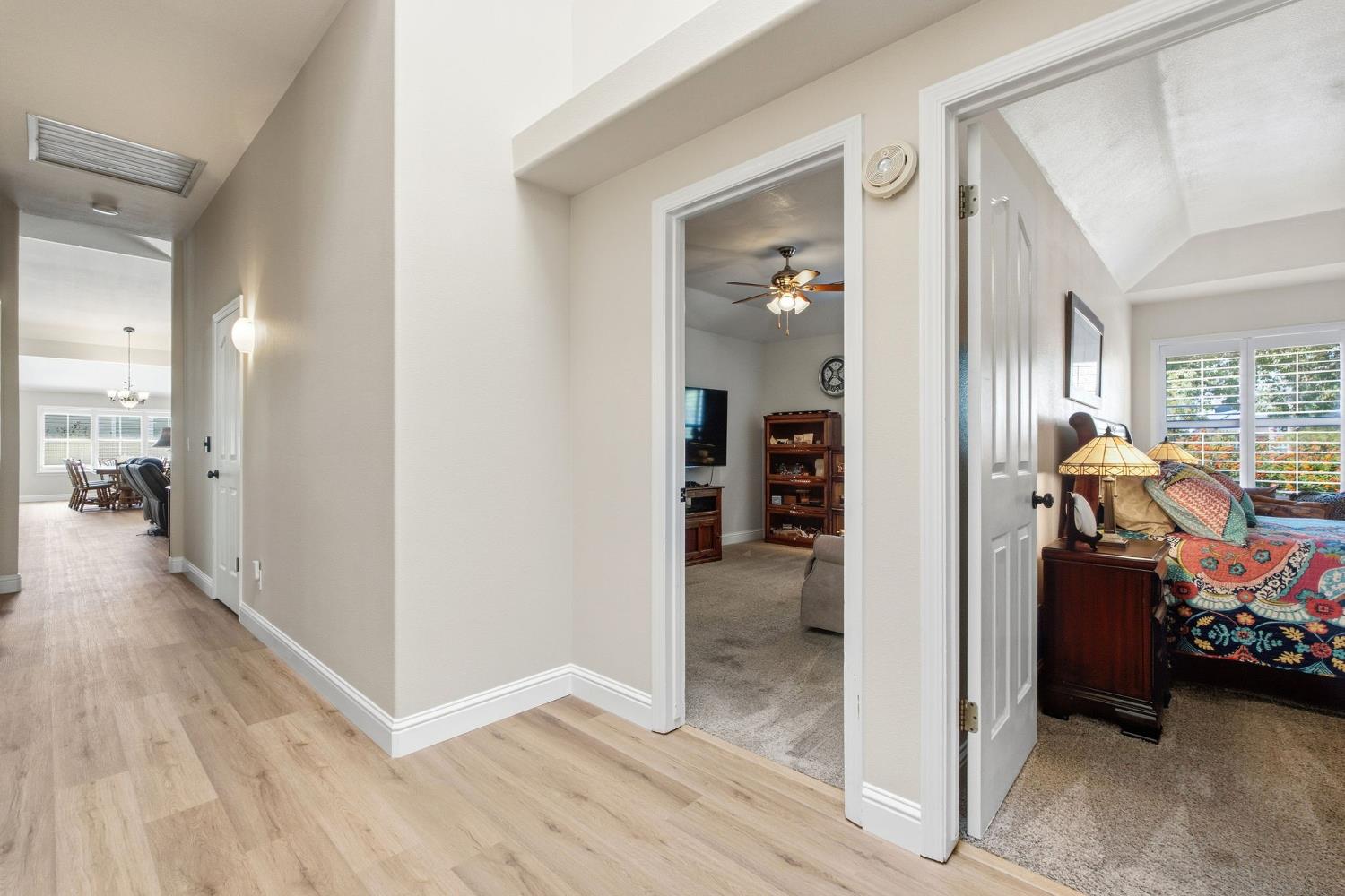 2843 Carolina Ave, Clovis, CA 93611